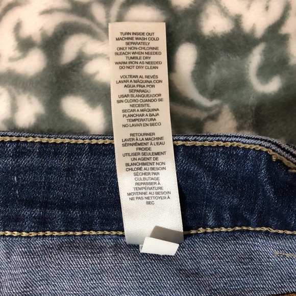 Chico's Platinum Straight Crop Blue Jeans Size 2 - Picture 9 of 13